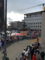 Rosenmontag-2023-Koeln-015