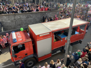 Rosenmontag-2023-Koeln-025