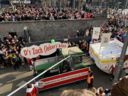 Rosenmontag-2023-Koeln-030