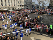 Rosenmontag-2023-Koeln-039