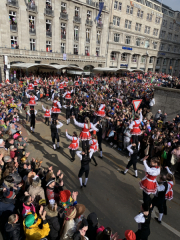 Rosenmontag-2023-Koeln-042
