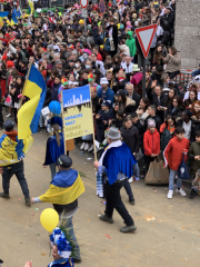 Rosenmontag-2023-Koeln-064