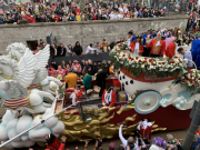 Rosenmontag-2023-Koeln-065