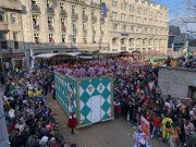 Rosenmontag-2023-Koeln-071