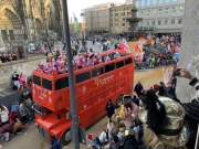 Rosenmontag-2023-Koeln-076
